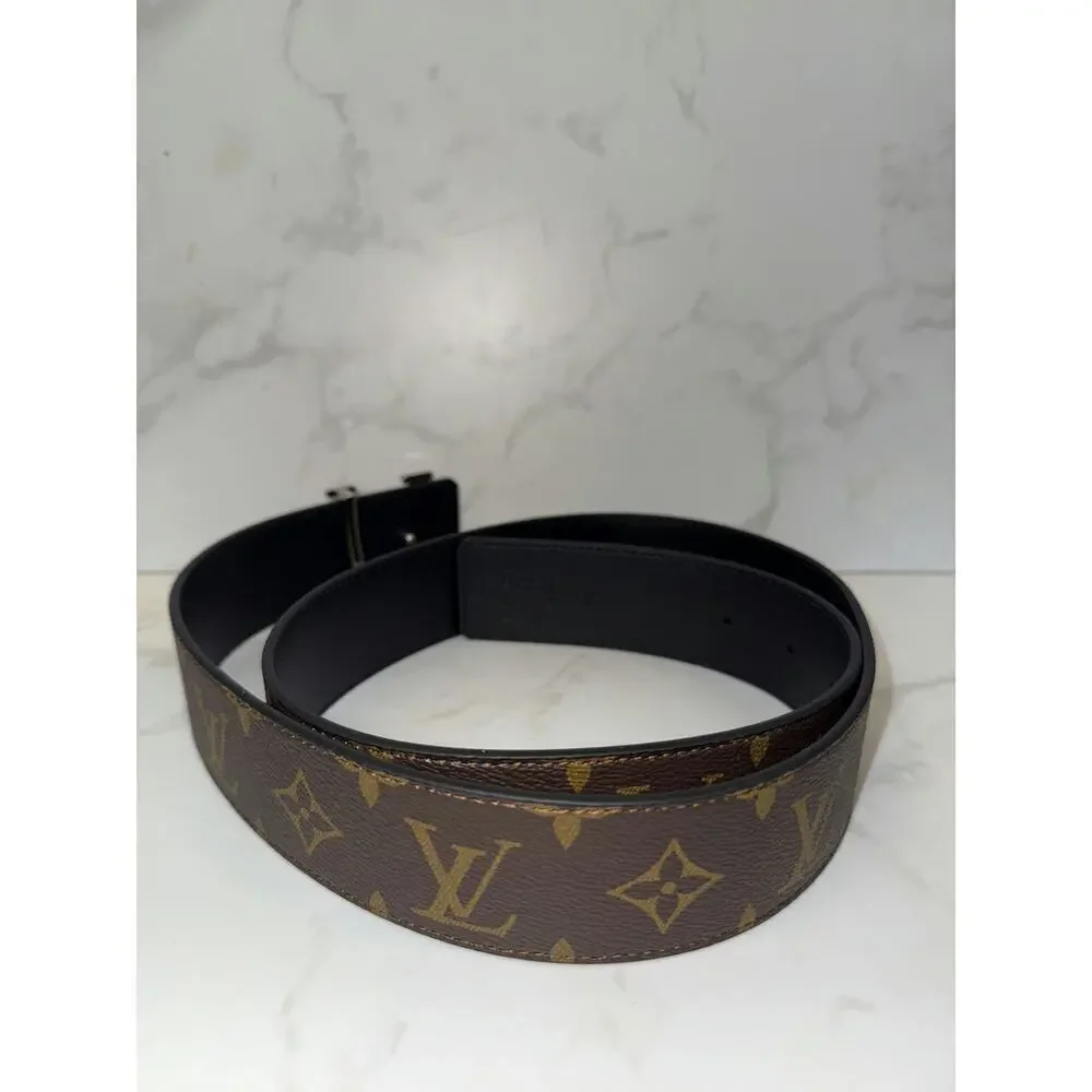 Louis Vuitton Monogram Belt in Brown - Excellent Condition